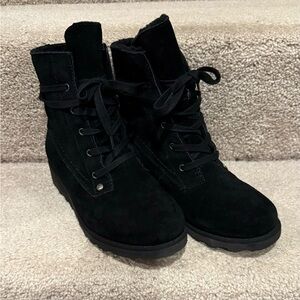 BearPaw Krista Lace Up Boot-Sz 7